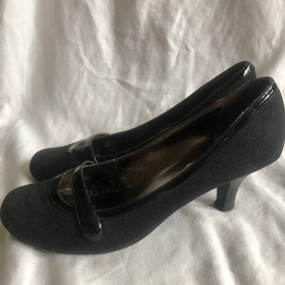 Steve Madden kitten heels - Picture 2 of 3